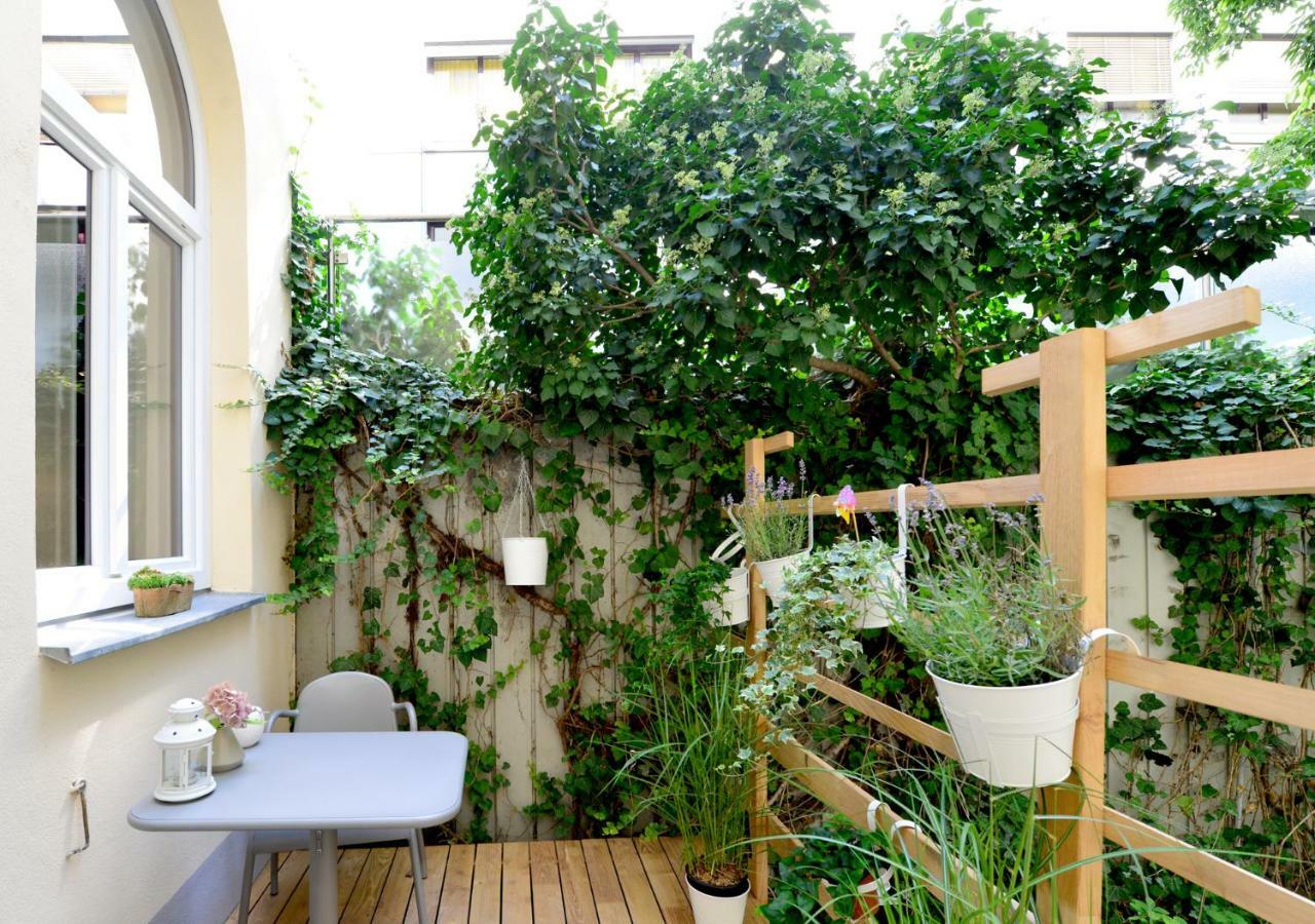 Central Studio With Terrace & Self-check-in Vienne